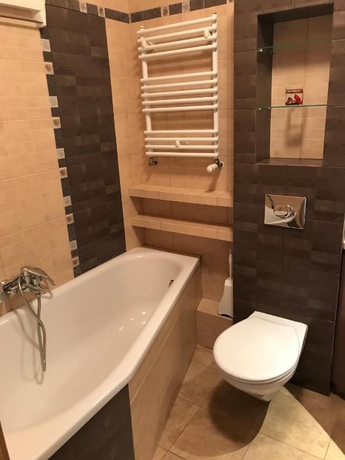 Апартаменты Apartament Lewandow Варшава Экстерьер фото